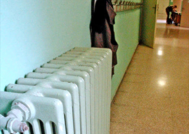 Scuole senza riscaldamenti in due centri delle Serre: lezioni sospese