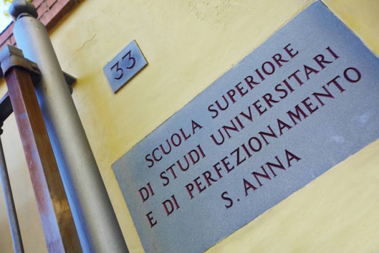 Serra, due studentesse dell’ “Einaudi” alla Scuola di Studi Universitari Sant’Anna di Pisa