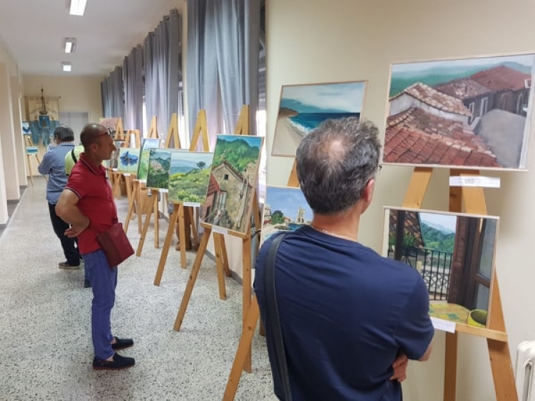 Inaugurata a Monterosso la mostra di pittura di Kitt Shaffer