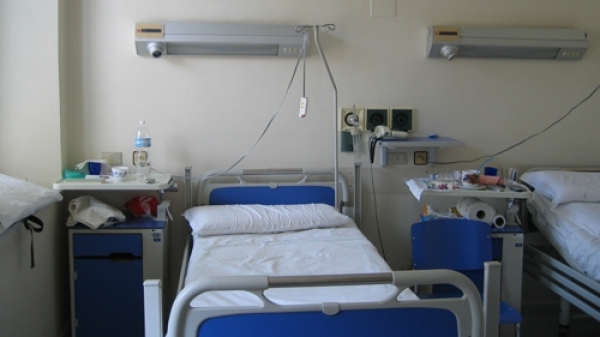 La scure del governo Renzi si abbatte sugli ospedali di montagna. Nesci: ‘Tagli per 12miliardi di euro’