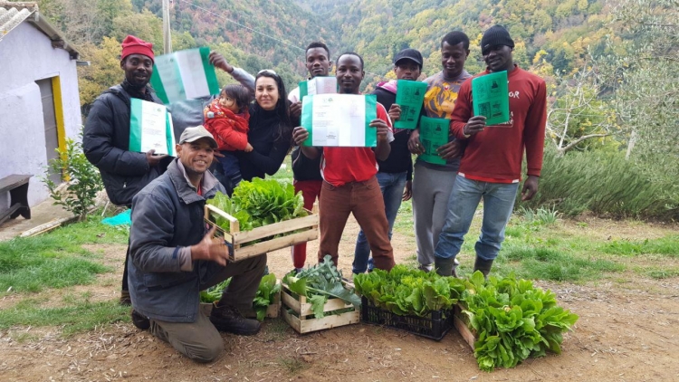 Concluso il progetto di agricoltura sociale per i migranti della cooperativa “Stella del Sud”