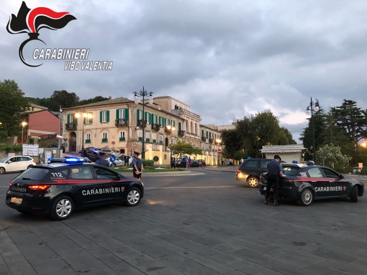 Controlli dei carabinieri a Vibo, nel mirino 5 sale giochi