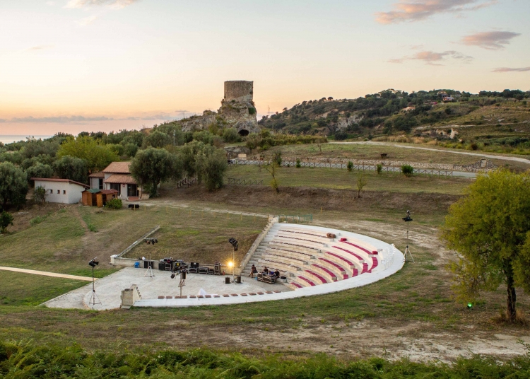 Ricadi, al Parco Torre Marrana la quarta edizione di “Avvistamenti teatrali”