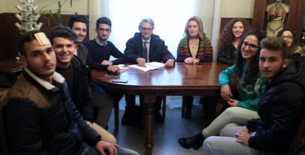 Criticità e progressi nelle scuole del Vibonese, la Consulta studentesca incontra la Provincia