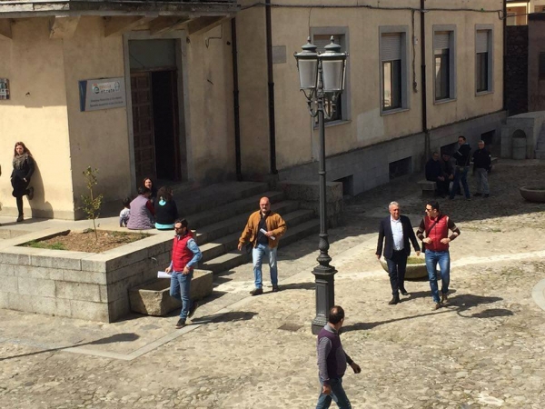Serra, Salerno stacca la spina all&#039;amministrazione Rosi: ufficiali le dimissioni dei consiglieri