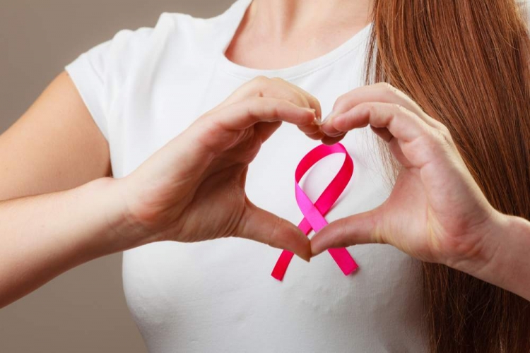 L’Asp di Vibo aderisce all’“Ottobre rosa” per la prevenzione del tumore al seno