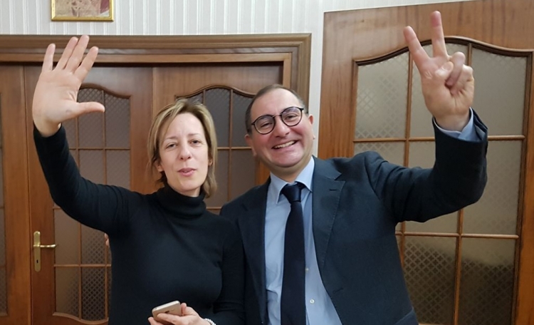La neo senatrice del M5S, Silvia Vono, e il presidente del Comitato &quot;50 anni di sviluppo negato&quot;, Francesco Pungitore