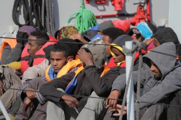 In arrivo al porto di Vibo una nave con 720 migranti