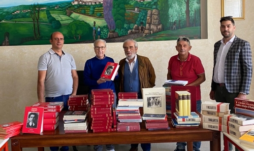Consegnati circa 300 libri alla biblioteca “Fortunato Brancatisano” di Nardodipace